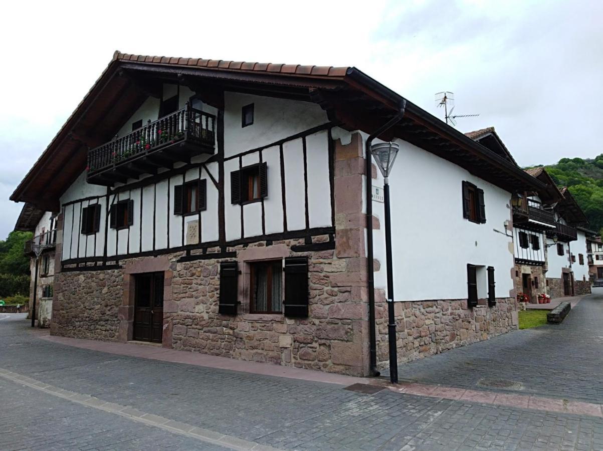 Apartamento Baztan - Arraioz Arráyoz Exteriör bild